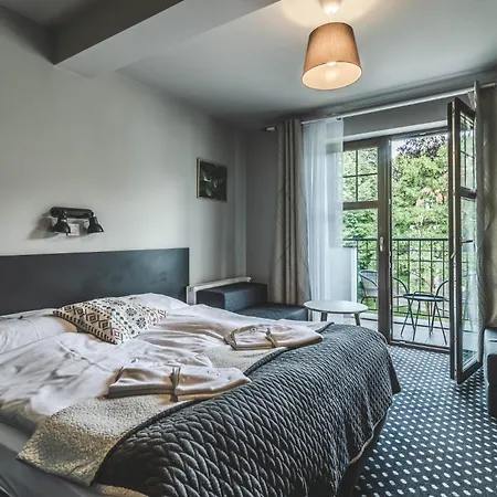 Medical Wellness & Werona 호텔 3*